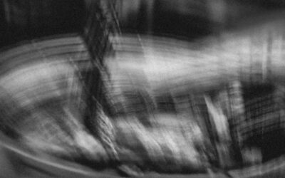 Fashion, Revolution, & the Present: Entangled Splinters